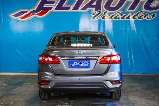 NISSAN-SENTRA-2.0 SV 16V FLEXSTART 4P AUTOMÁTICO NISSAN-SENTRA-2018
