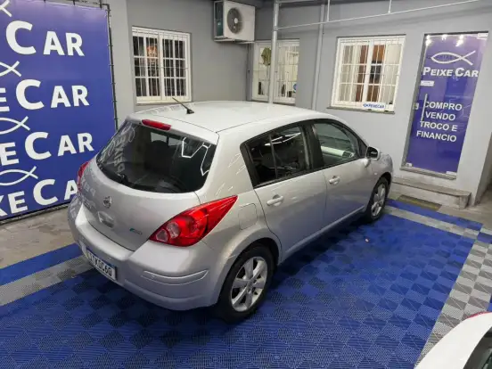 NISSAN-TIIDA-1.8 SL 16V FLEX 4P MANUAL NISSAN-TIIDA-2012