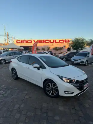 NISSAN-VERSA-2023