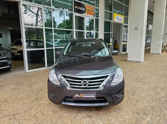 NISSAN-VERSA-1.6 16V FLEX SV 4P XTRONIC NISSAN-VERSA-2017