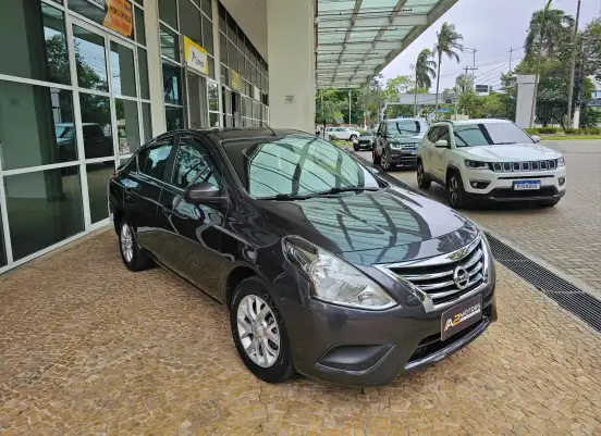 NISSAN-VERSA-1.6 16V FLEX SV 4P XTRONIC NISSAN-VERSA-2017