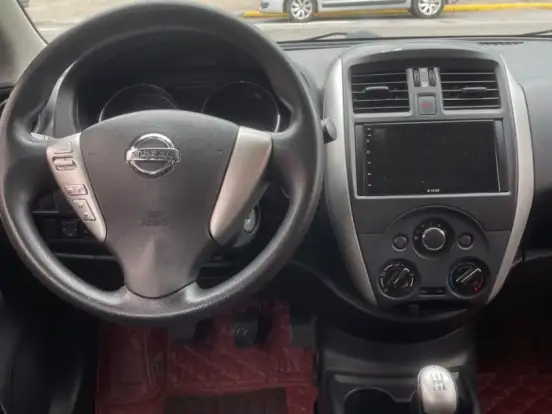 NISSAN-VERSA-1.6 16V FLEXSTART SV 4P MANUAL NISSAN-VERSA-2017