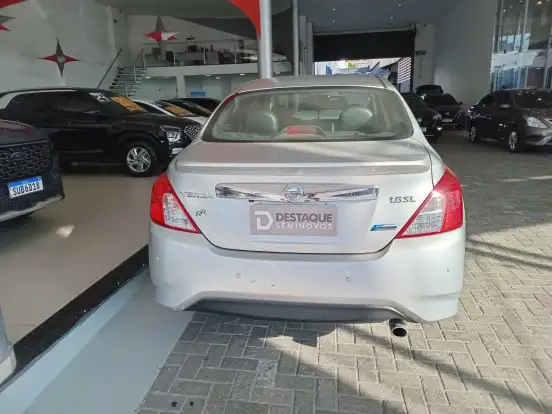 NISSAN-VERSA-1.6 16V FLEXSTART UNIQUE 4P XTRONIC NISSAN-VERSA-2017