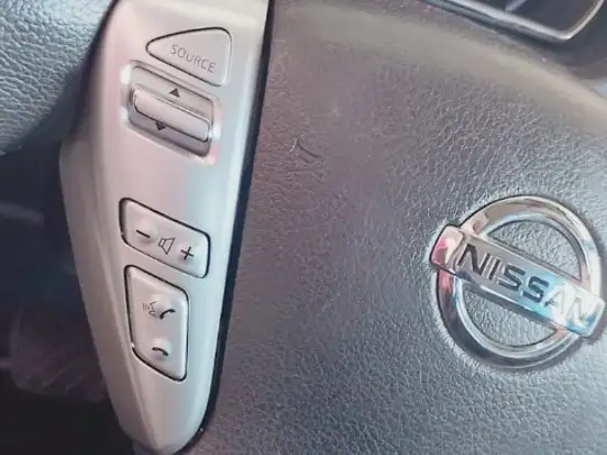 NISSAN-VERSA-1.6 16V FLEXSTART UNIQUE 4P XTRONIC NISSAN-VERSA-2017