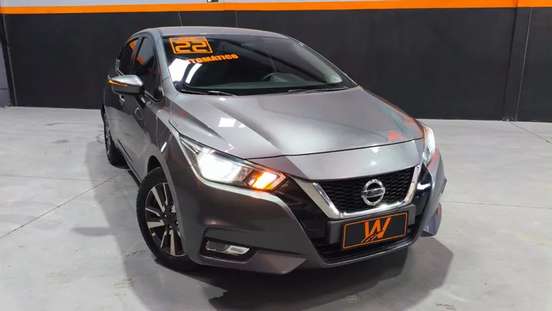 NISSAN-VERSA-2021