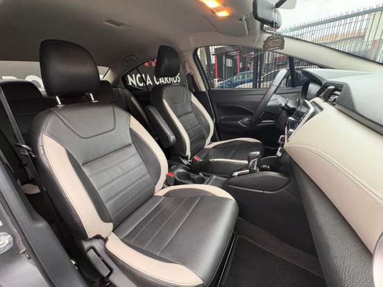 NISSAN-VERSA-2021