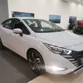 NISSAN VERSA 1.6 16V FLEX EXCLUSIVE XTRONIC NISSAN VERSA 1.6 16V FLEX EXCLUSIVE XTRONIC