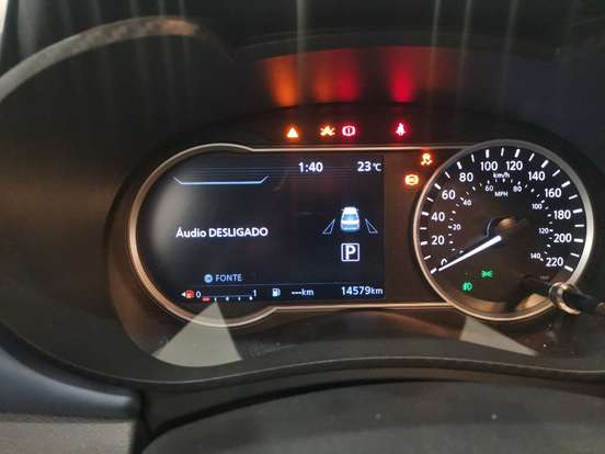 NISSAN-VERSA-2024