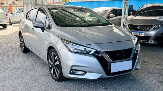 NISSAN-VERSA-2021