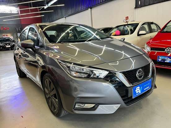 NISSAN-VERSA-2021