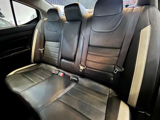 NISSAN-VERSA-1.6 16V FLEX EXCLUSIVE XTRONIC NISSAN-VERSA-2021