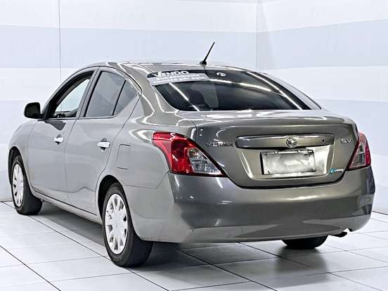 NISSAN-VERSA-1.6 16V FLEX SV 4P MANUAL NISSAN-VERSA-2011
