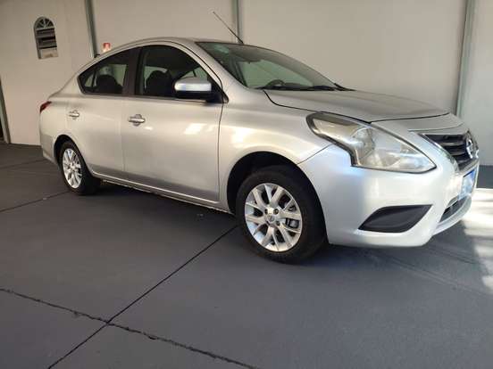 NISSAN-VERSA-1.6 16V FLEXSTART SV 4P MANUAL NISSAN-VERSA-2017