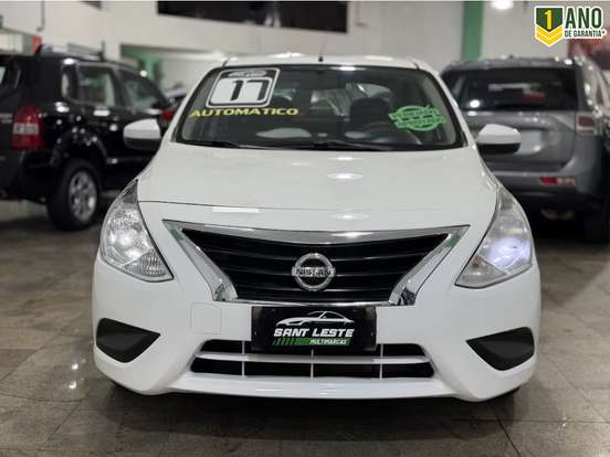 NISSAN-VERSA-2016