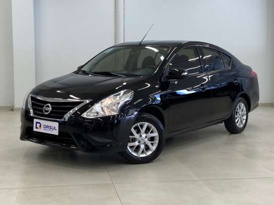 NISSAN-VERSA-2019