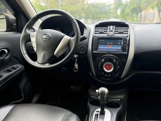 NISSAN-VERSA-2018