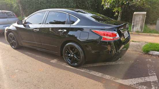 NISSAN-ALTIMA-2013