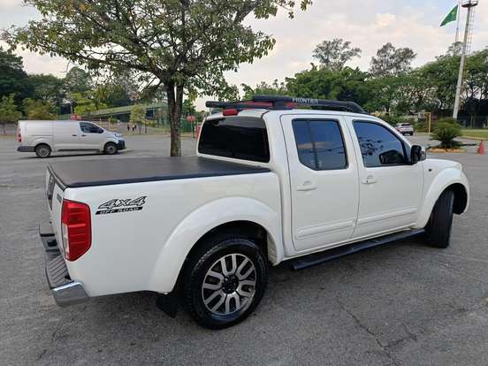 NISSAN-FRONTIER-2.5 SL 4X4 CD TURBO ELETRONIC DIESEL 4P AUTOMÁTICO NISSAN-FRONTIER-2013