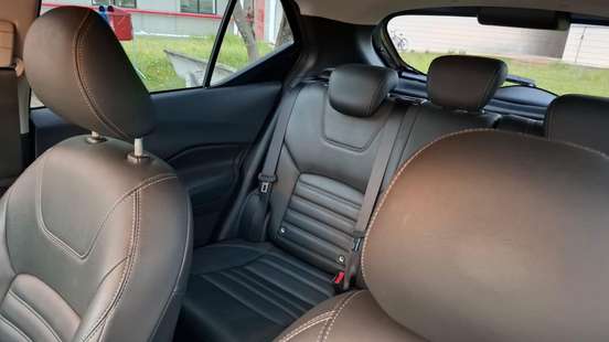 NISSAN-KICKS-2023