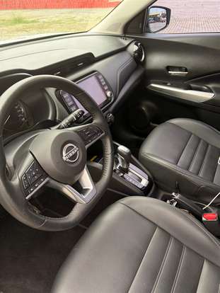 NISSAN-KICKS-2023