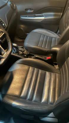 NISSAN-KICKS-2023