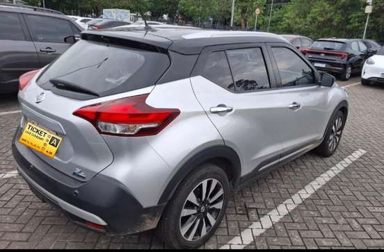 NISSAN-KICKS-2017