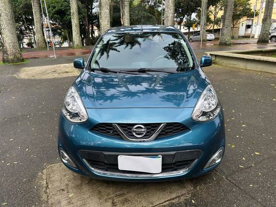NISSAN MARCH 1.0 SV 16V FLEX 4P MANUAL