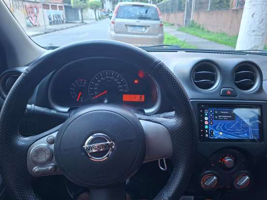 NISSAN-MARCH-2013