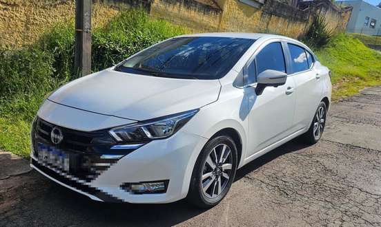 NISSAN-VERSA-2024