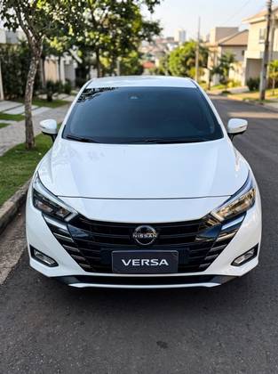 NISSAN VERSA 1.6 16V FLEX EXCLUSIVE XTRONIC
