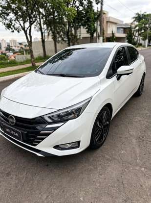 NISSAN-VERSA-2024