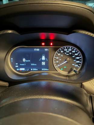 NISSAN-VERSA-2024