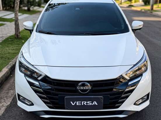 NISSAN-VERSA-1.6 16V FLEX EXCLUSIVE XTRONIC NISSAN-VERSA-2024