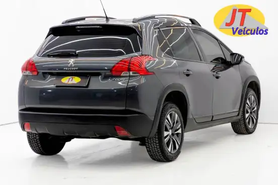 PEUGEOT-2008-2021
