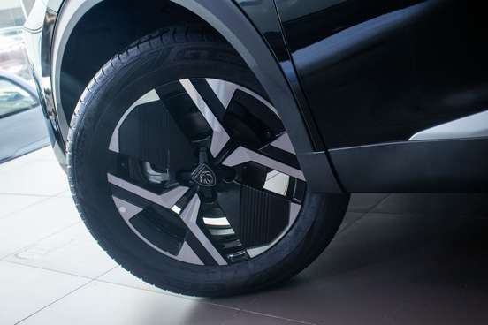 PEUGEOT-2008-2026
