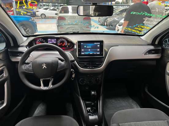 PEUGEOT-2008-2023