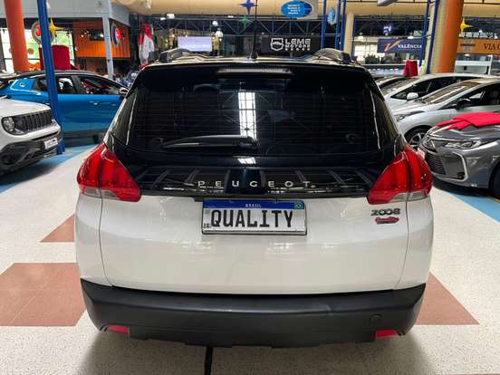 PEUGEOT-2008-2023
