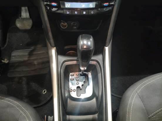 PEUGEOT-2008-1.6 16V FLEX ALLURE 4P AUTOMÁTICO PEUGEOT-2008-2016