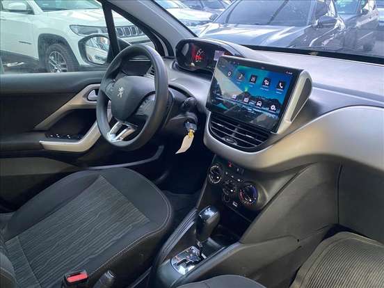 PEUGEOT-2008-2022