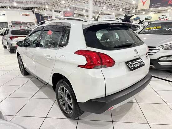 PEUGEOT-2008-2016