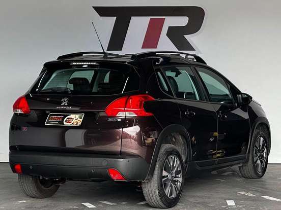 PEUGEOT-2008-2020