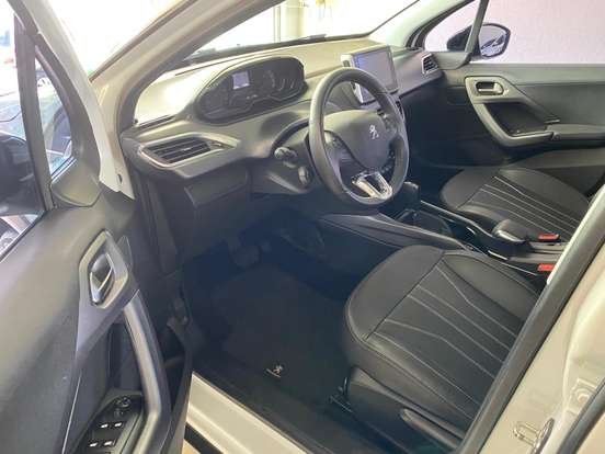 PEUGEOT-2008-1.6 16V THP FLEX GRIFFE 4P AUTOMÁTICO PEUGEOT-2008-2023