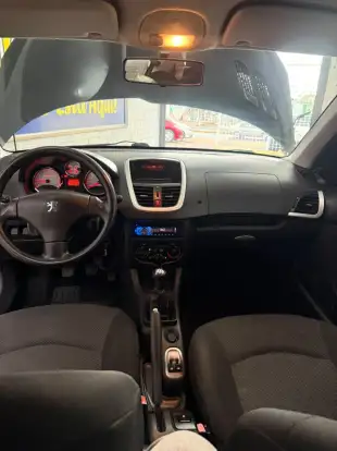 PEUGEOT-207-2012