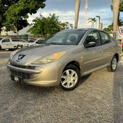 PEUGEOT-207-2012