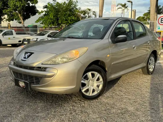 PEUGEOT-207-1.4 XR PASSION 8V FLEX 4P MANUAL PEUGEOT-207-2012
