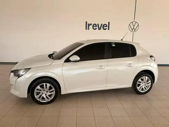PEUGEOT-208-2022