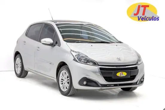 PEUGEOT-208-2017