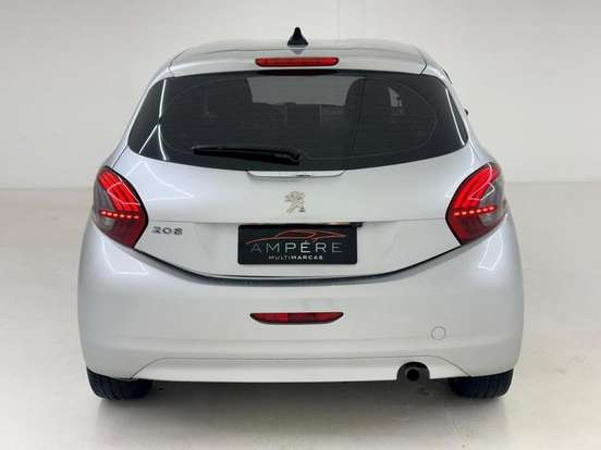 PEUGEOT-208-2019