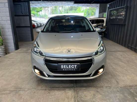 PEUGEOT-208-2017
