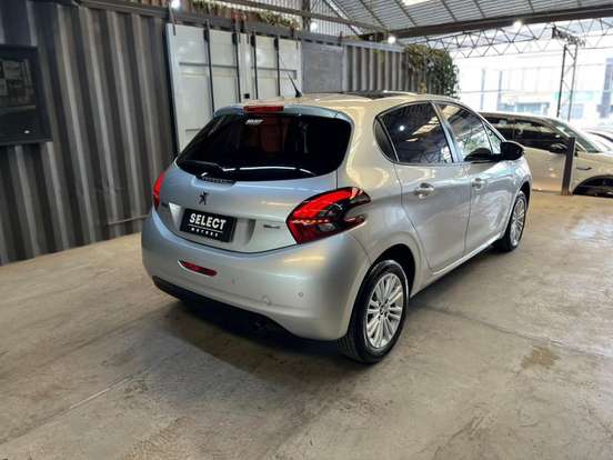 PEUGEOT-208-1.2 ALLURE 12V FLEX 4P MANUAL PEUGEOT-208-2017